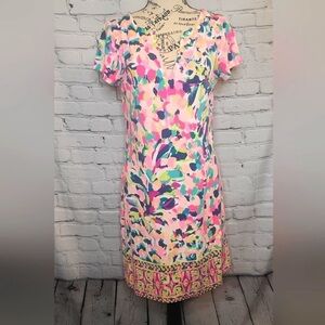 Lilly Pulitzer Sophiletta UPF 50+ Short Sleeve Dress in Pina
Colada - Size Small